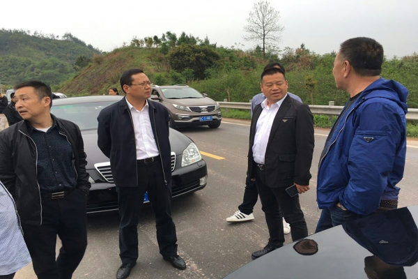 4.14蓮都區(qū)領(lǐng)導(dǎo)赴現(xiàn)場調(diào)研，關(guān)心支持公司發(fā)展后勁